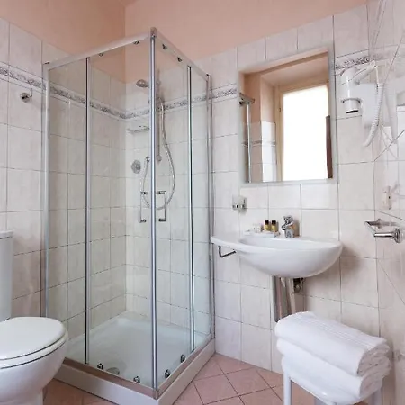 Aramis Deluxe Rooms Florence Exterior photo