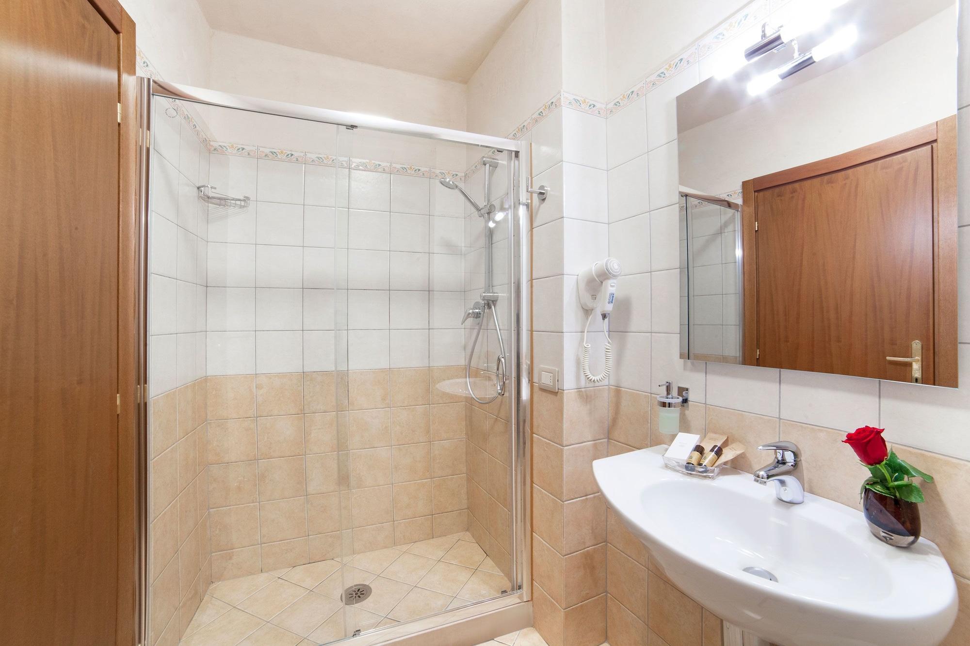 Aramis Deluxe 2*